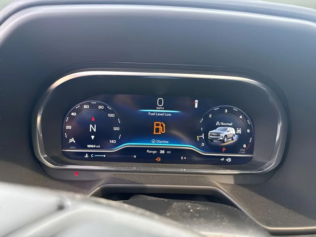Used 2024 White Chevrolet Premier image 9