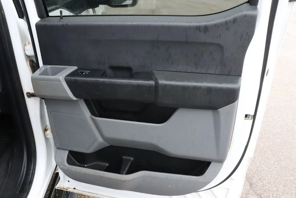 Used 2024 White Ford XL image 40