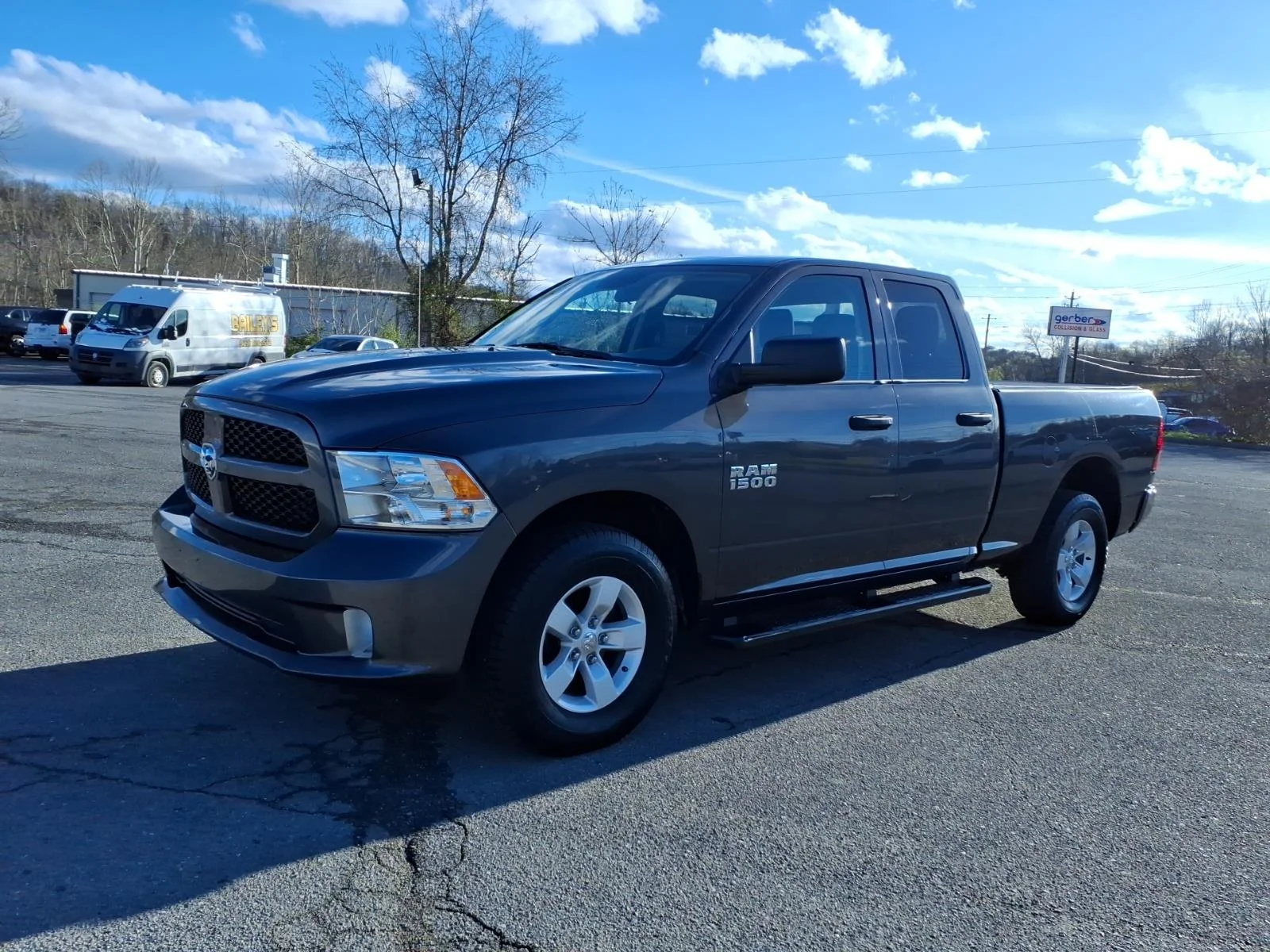 2018 RAM 1500 Express 4x4 Quad Cab 6'4's photo