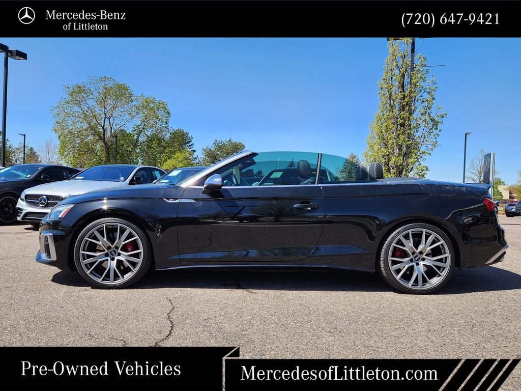 Used 2021 Black Audi 3.0T Premium Plus image 4