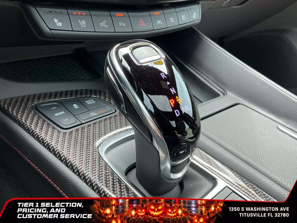Used 2025 Coastal Blue Metallic Cadillac V-Series image 36
