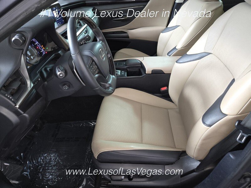 Used 2020 Gray Pearl Lexus 300h image 13