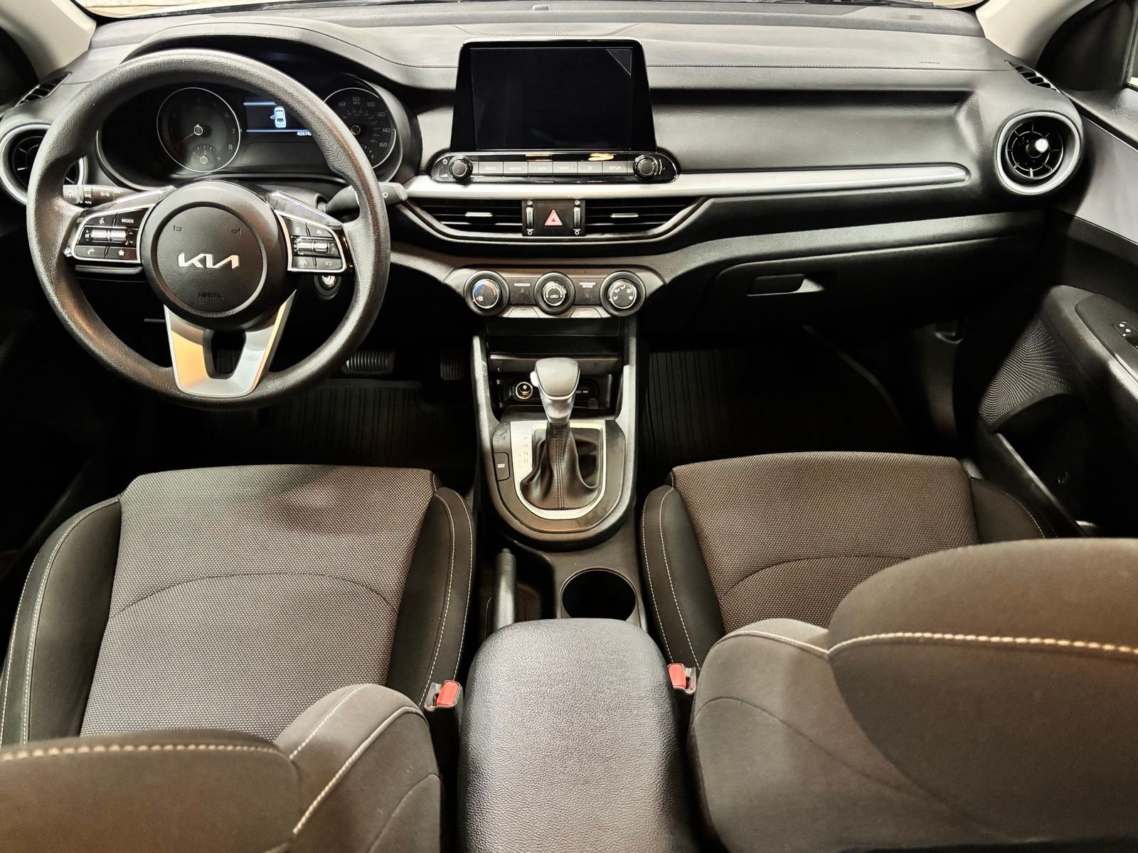 Used 2023 Gray Kia LXS image 12