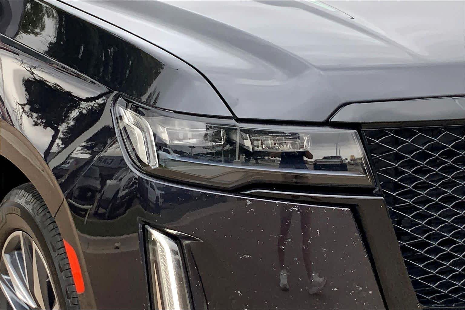 Used 2022 Galactic Gray Metallic Cadillac Sport Platinum image 28