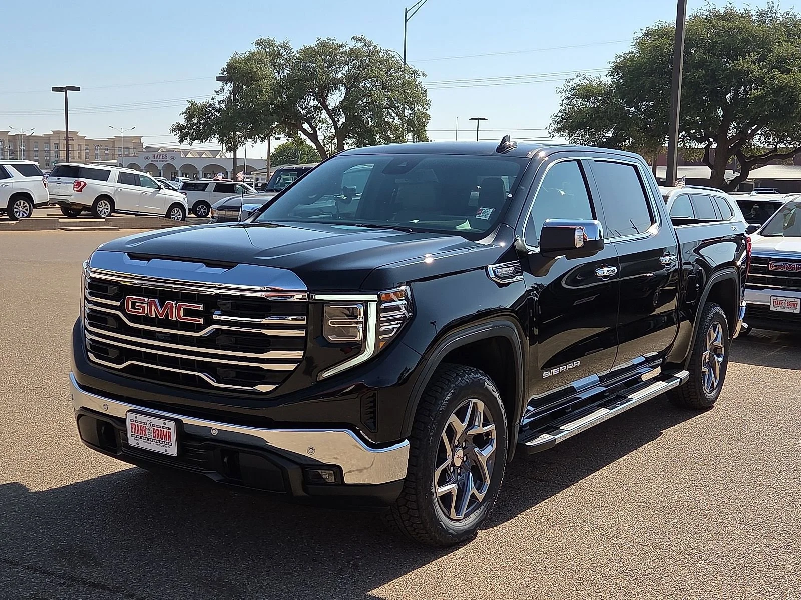 2026 GMC Sierra 4WD Crew Cab Short Box SLT's photo