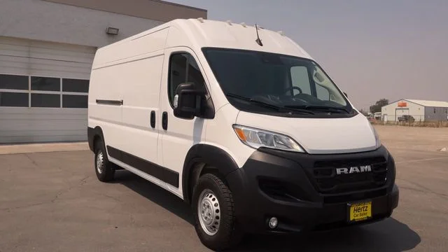 Used 2025 White Ram High Roof image 4