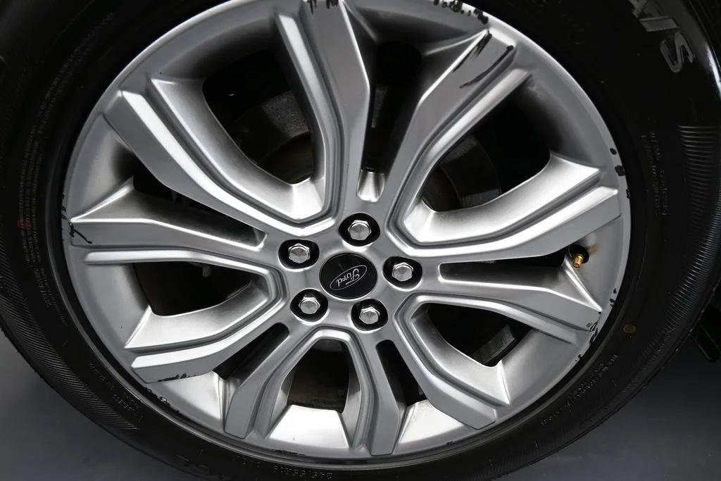 Used 2024 Black Metallic Ford Titanium image 45