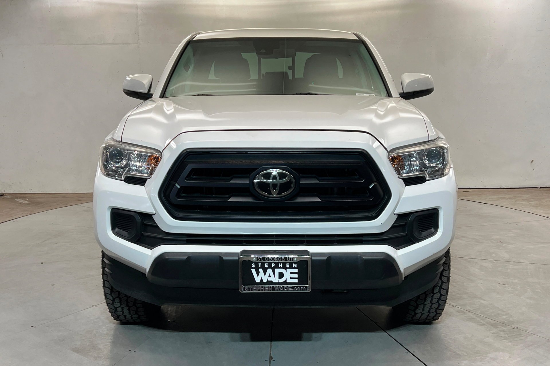 2022 Toyota Tacoma SR - Photo 9