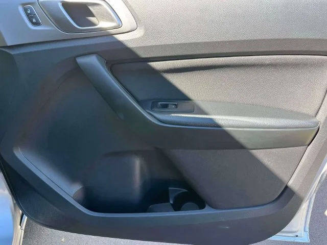 Used 2019 Silver Ford XLT image 22