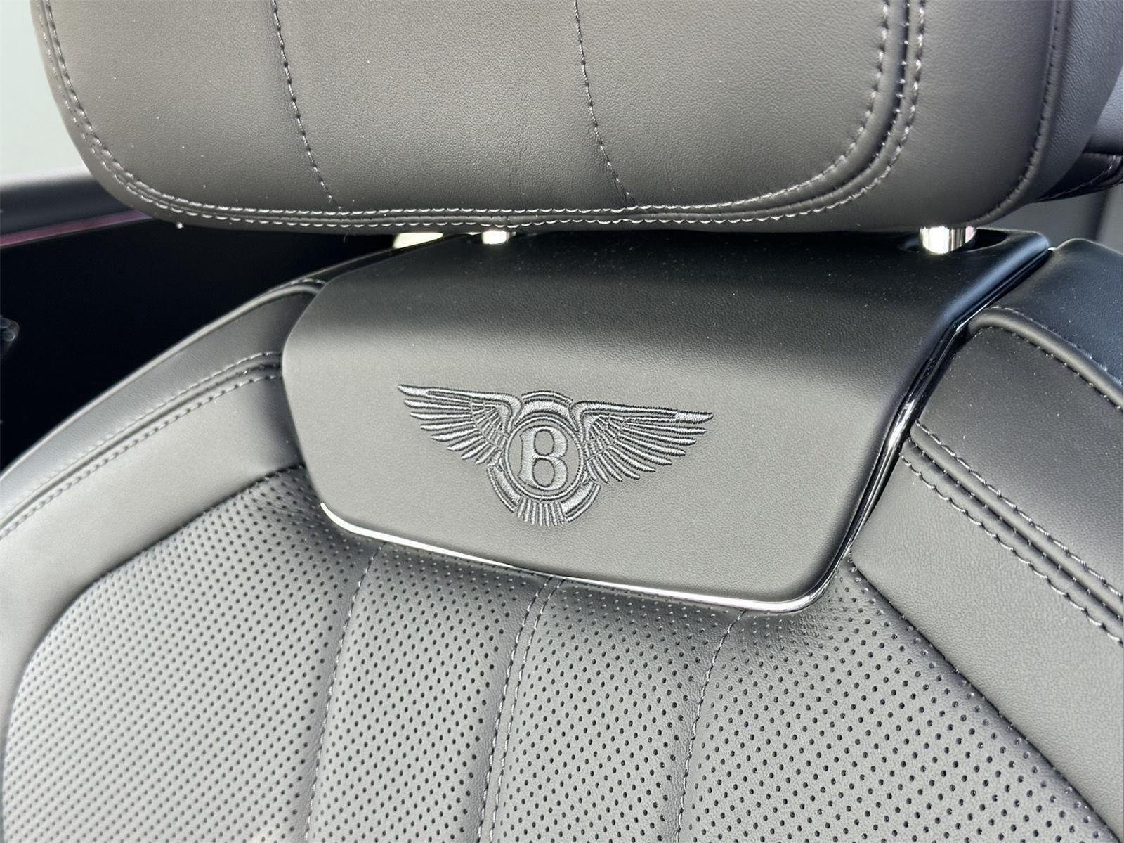 2026 Bentley Flying Spur - Photo 19