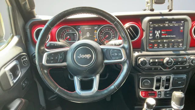 Used 2021 Gray Jeep Rubicon image 10