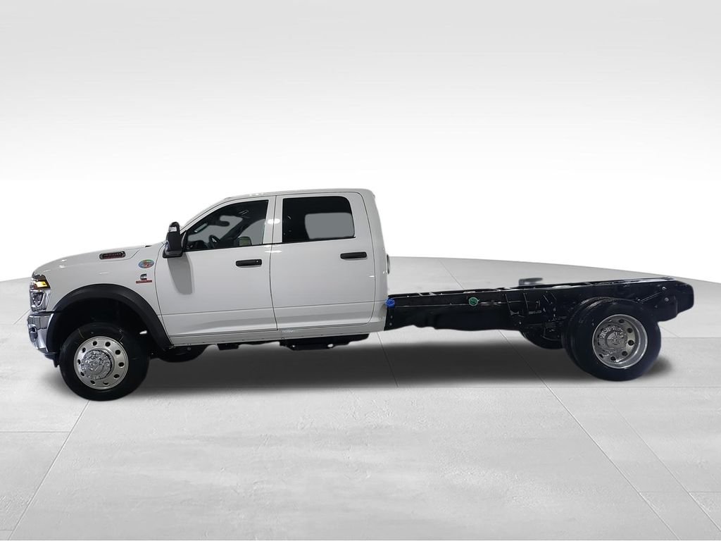 New 2026 Bright White Clearcoat RAM Tradesman image 5