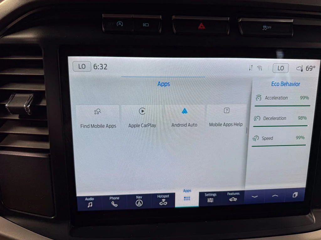 Used 2022 Antimatter Blue Metallic Ford XLT image 9