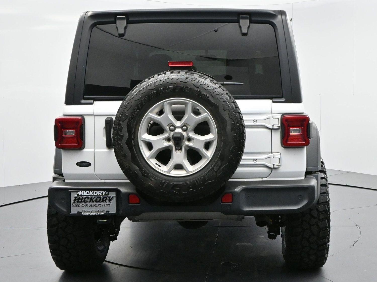 Used 2021 Bright White Clearcoat Jeep Unlimited Islander image 6