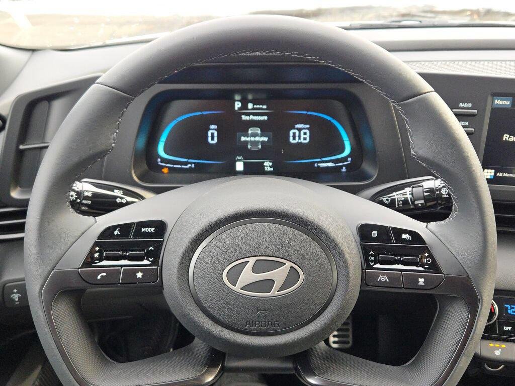 New 2026 White Hyundai SEL Sport image 29