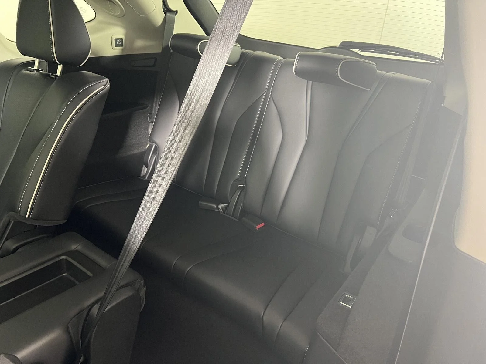 Used 2024 Majestic Black Pearl Acura SH-AWD w/Advance image 24