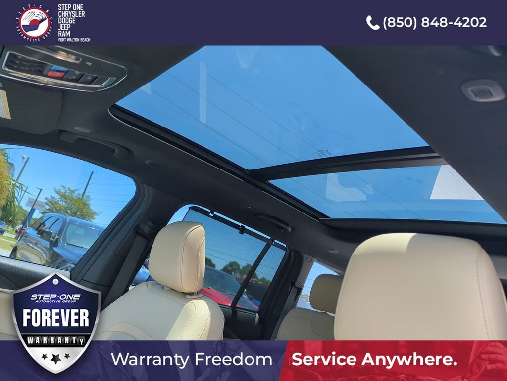 Used 2022 Black Jeep 4xe image 28
