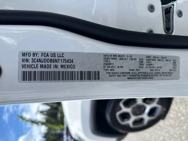 Used 2022 Bright White Clearcoat Jeep Trailhawk image 16