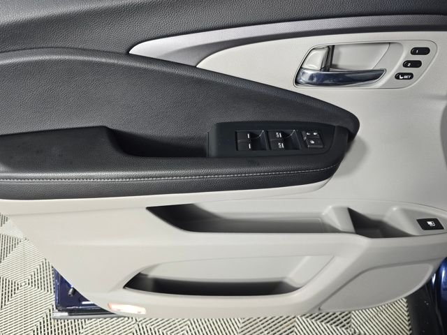 2023 Honda Ridgeline RTL-E - Photo 18