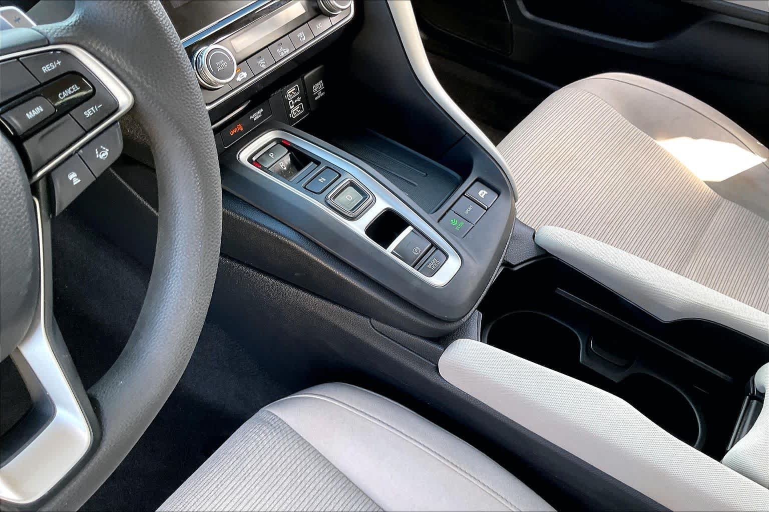 Used 2020 Cosmic Blue Metallic Honda EX image 16