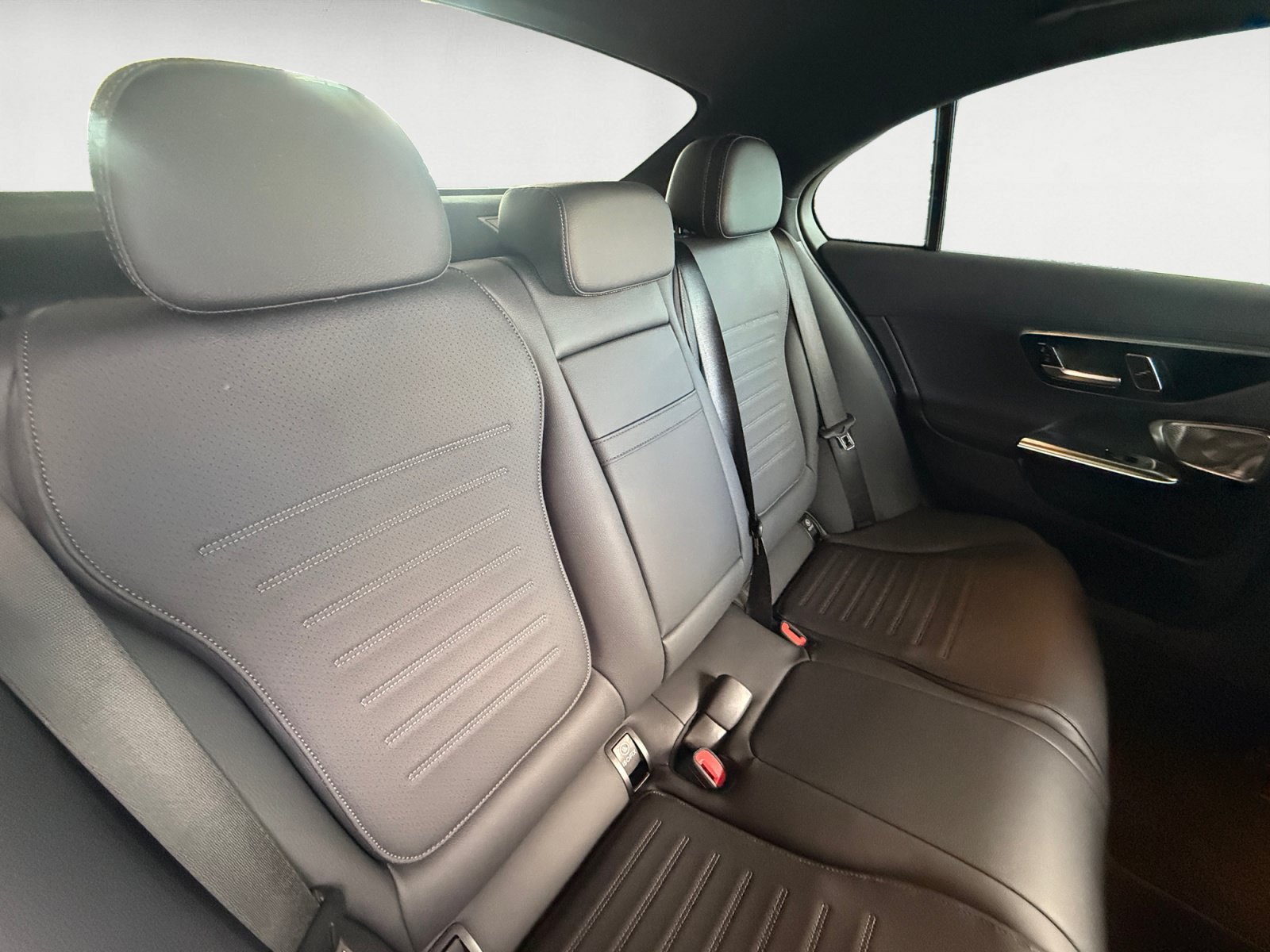 Used 2025 Black Mercedes-Benz C 300 image 18