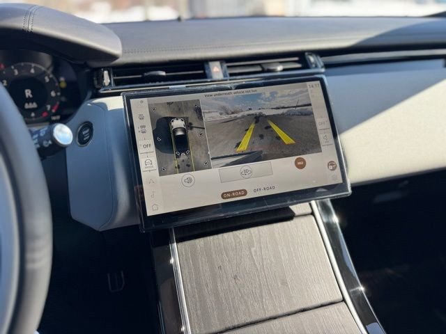 New 2026 Batumi Gold Land Rover Dynamic SE image 17