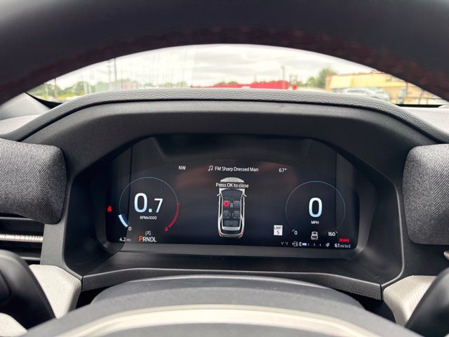 New 2027 Avalanche Gray Ford Active image 31
