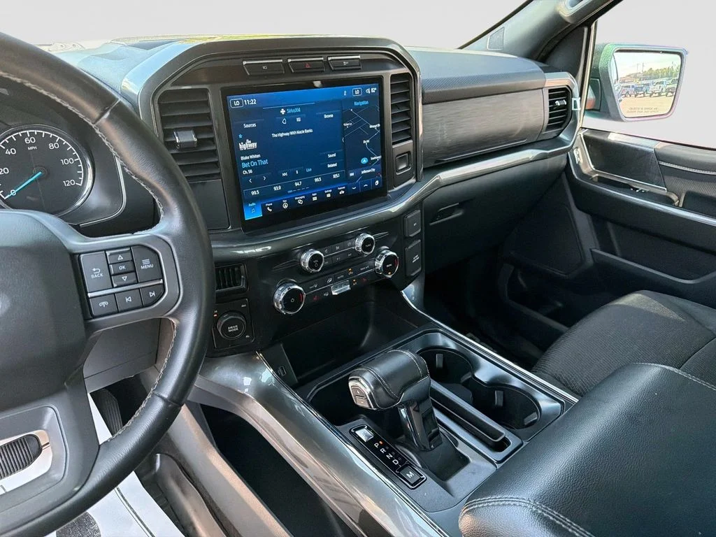 Used 2023 Blue Ford XLT image 27