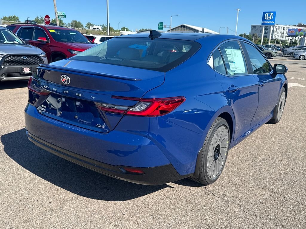 2026 Toyota Camry XLE - Photo 7