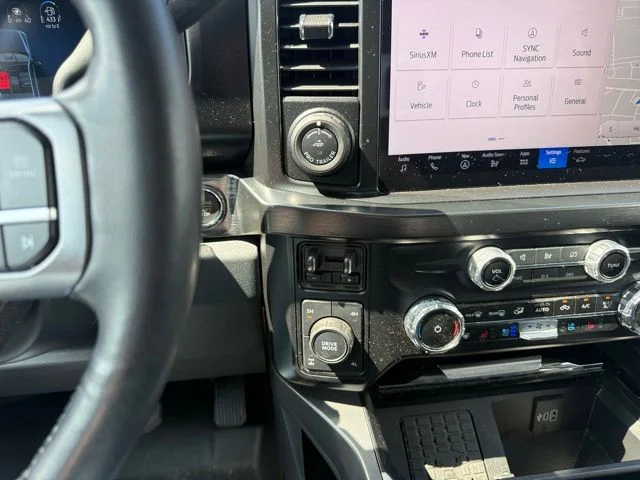 Used 2024 White Ford Lariat image 22