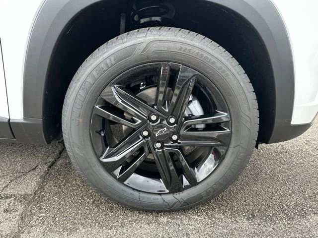 2026 Chevrolet Trax Activ - Photo 6