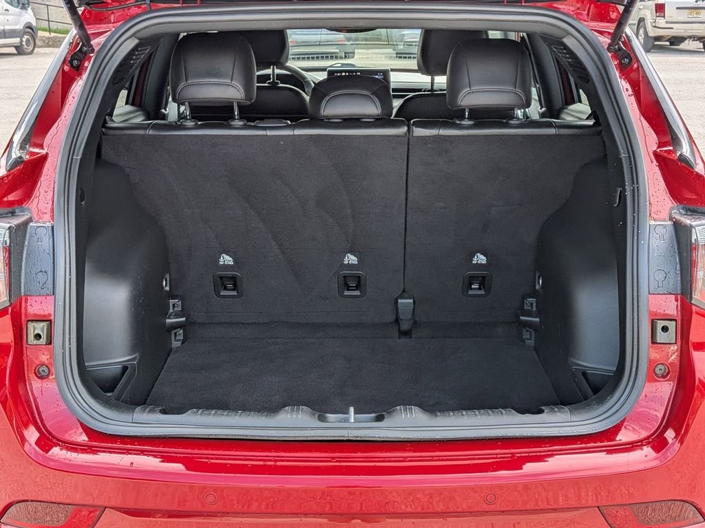 Used 2022 Red Jeep Limited image 6