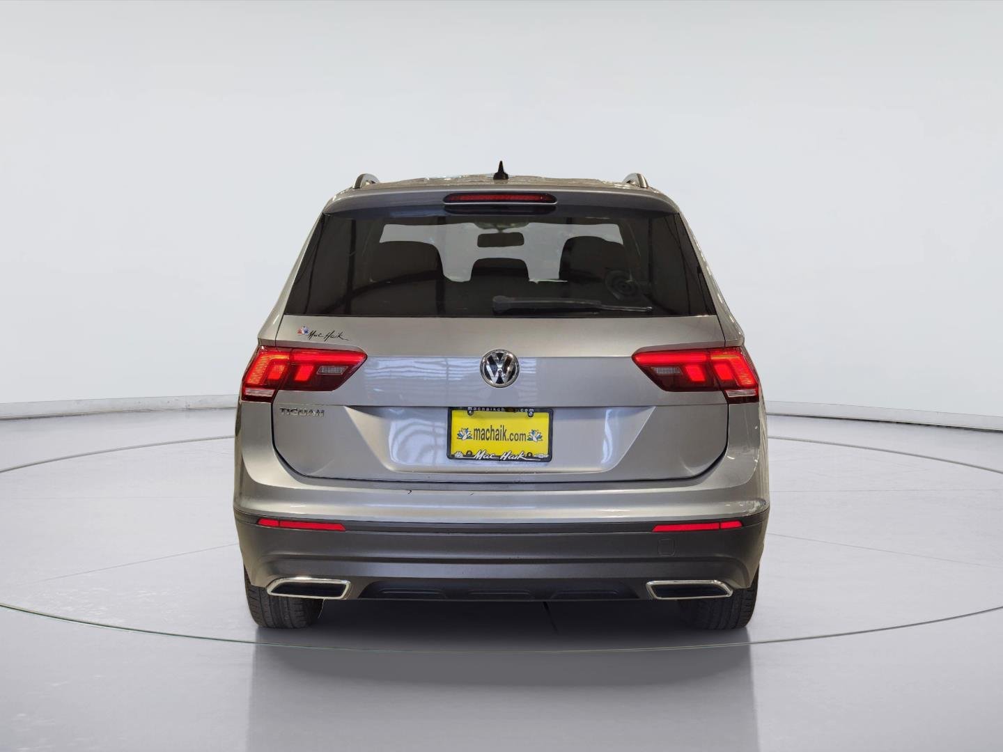 2020 Volkswagen Tiguan photo 6 of 32