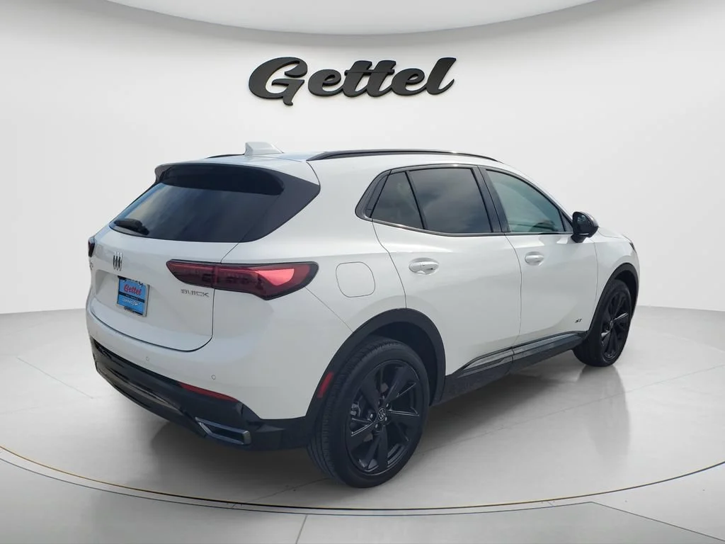 Used 2025 Summit White Buick Sport Touring image 5