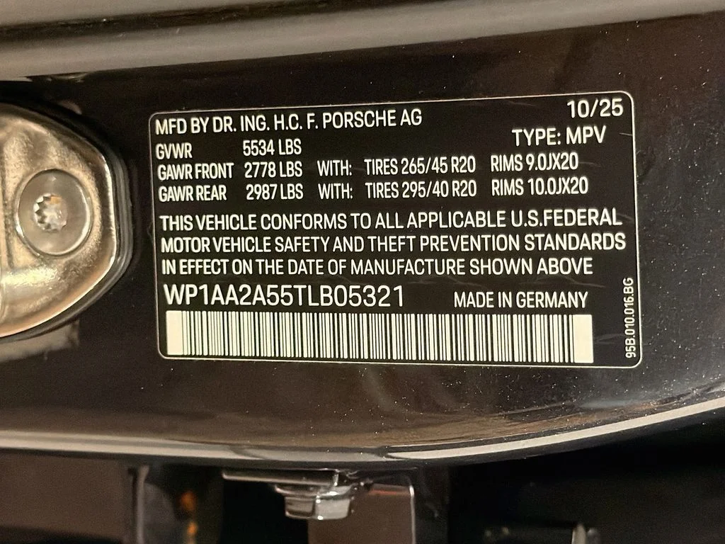 Used 2026  Porsche  image 35