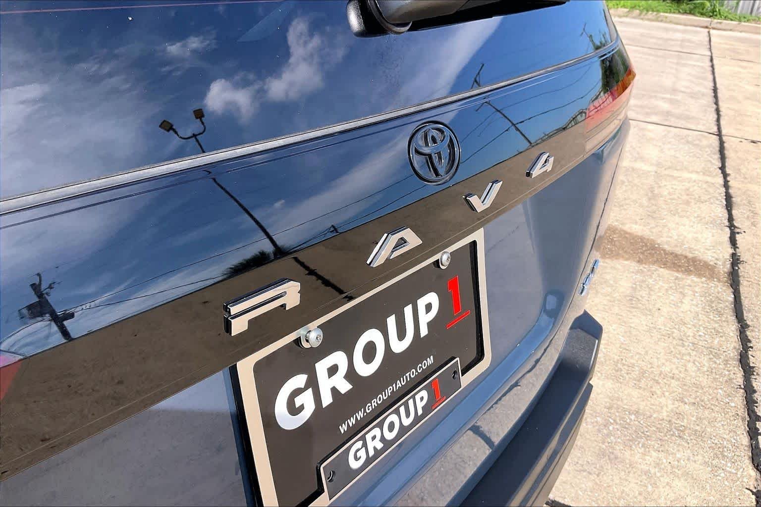 Certified Used 2026 Storm Cloud Toyota XLE Premium image 28