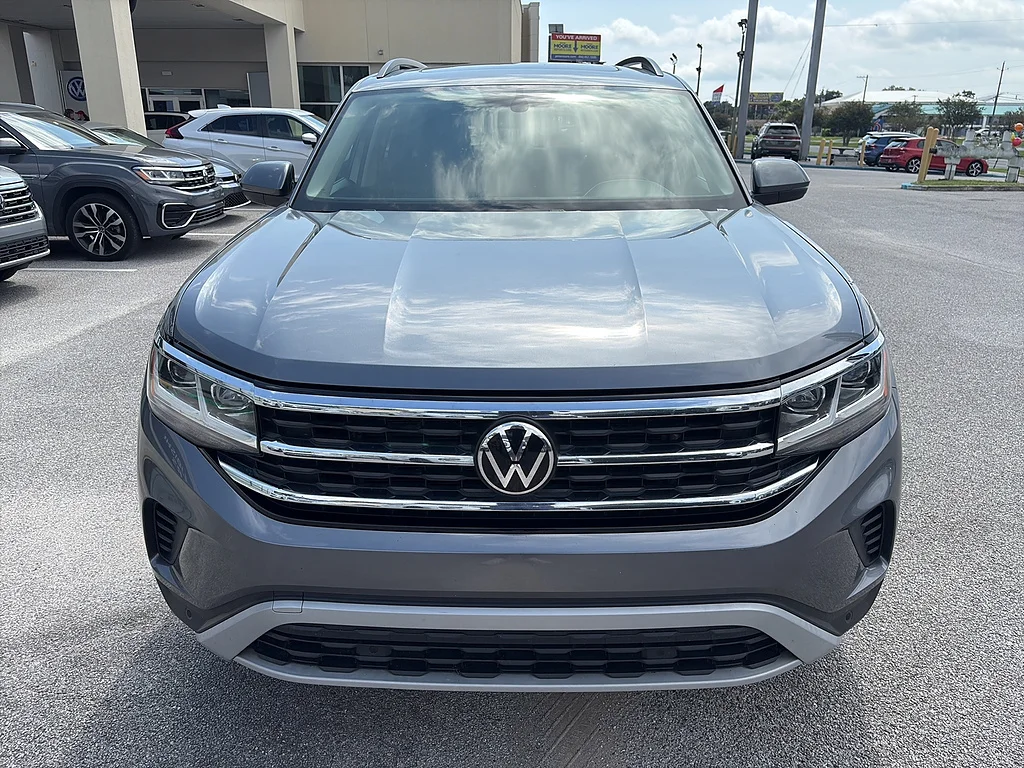 Used 2023 Platinum Gray Metallic Volkswagen 3.6L V6 SE w/Technology FWD image 8