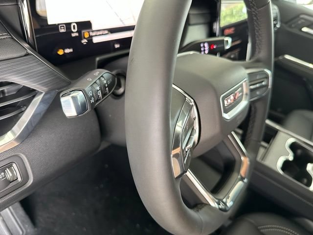 New 2026 Glacier White Tricoat GMC Elevation image 20