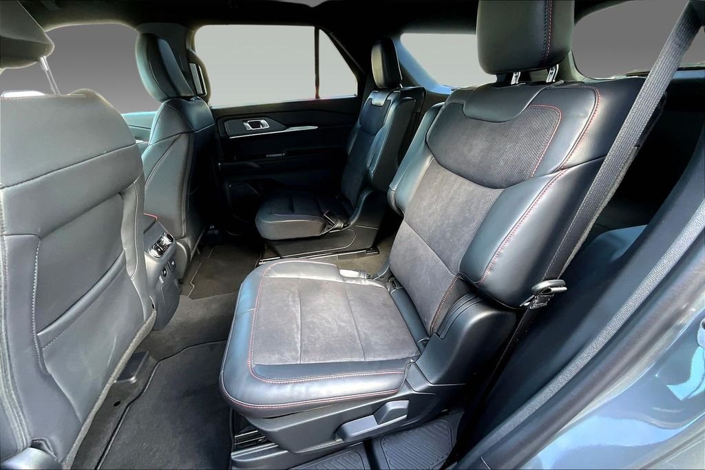 New 2026 Carbonized Gray Metallic Ford ST image 7