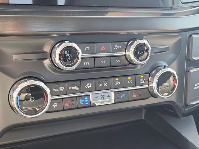 New 2026 White Metallic Ford Lariat image 26
