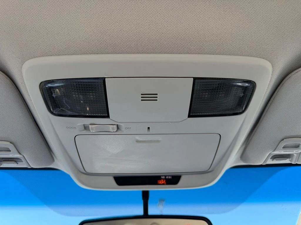 Used 2015 Tungsten Metallic Subaru 2.5i image 31