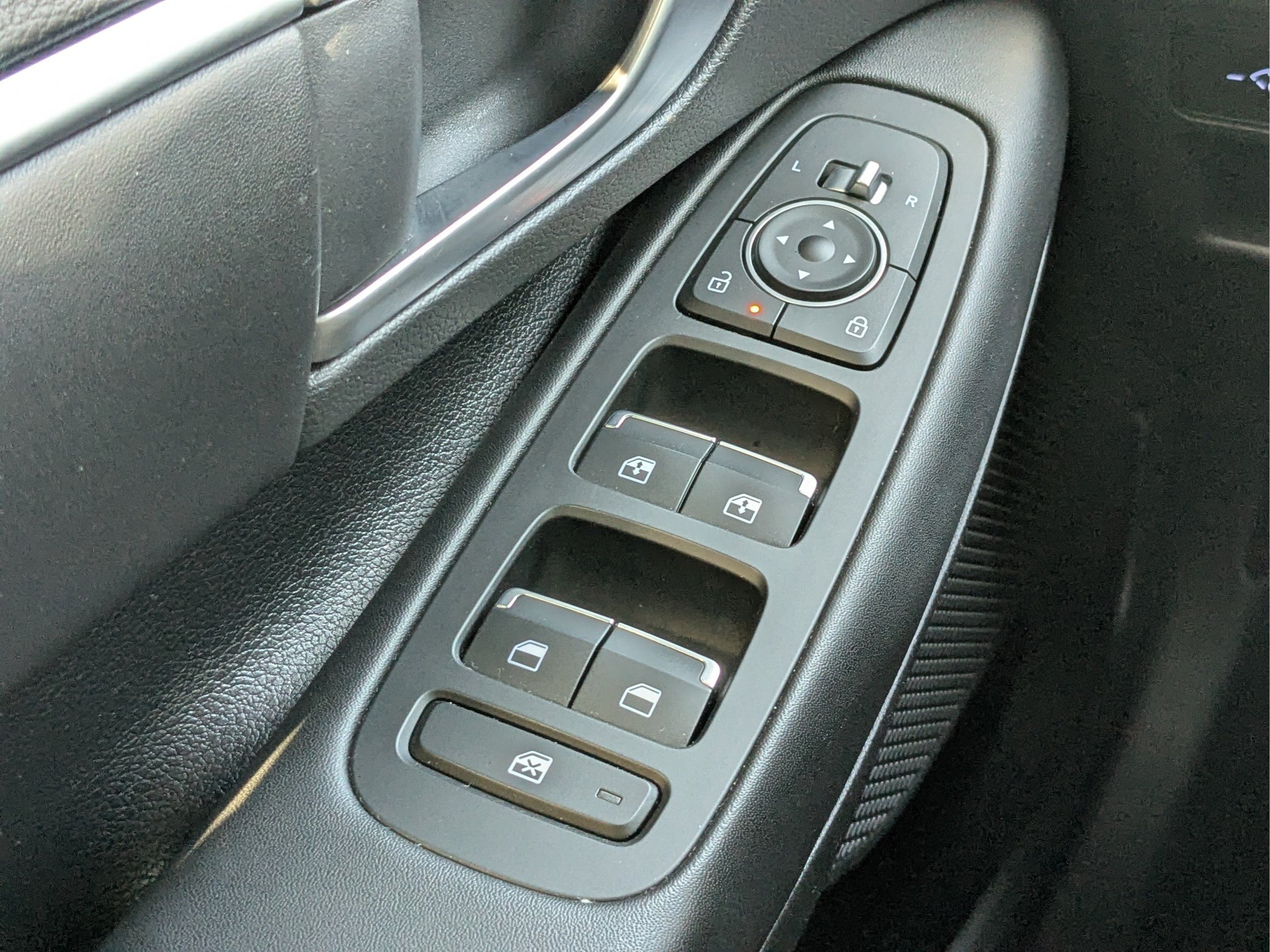 2024 Hyundai Sonata SEL - Photo 16