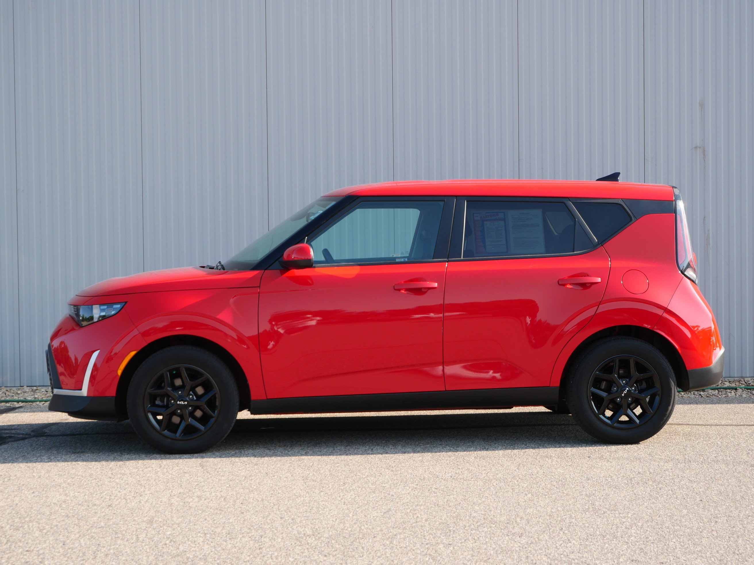 Used 2023 Kia Soul LX with VIN KNDJ23AU5P7206028 for sale in Hastings, Minnesota
