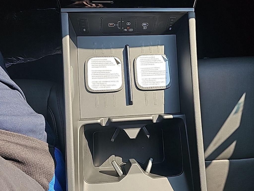 2026 Hyundai Santa Fe Calligraphy - Photo 23