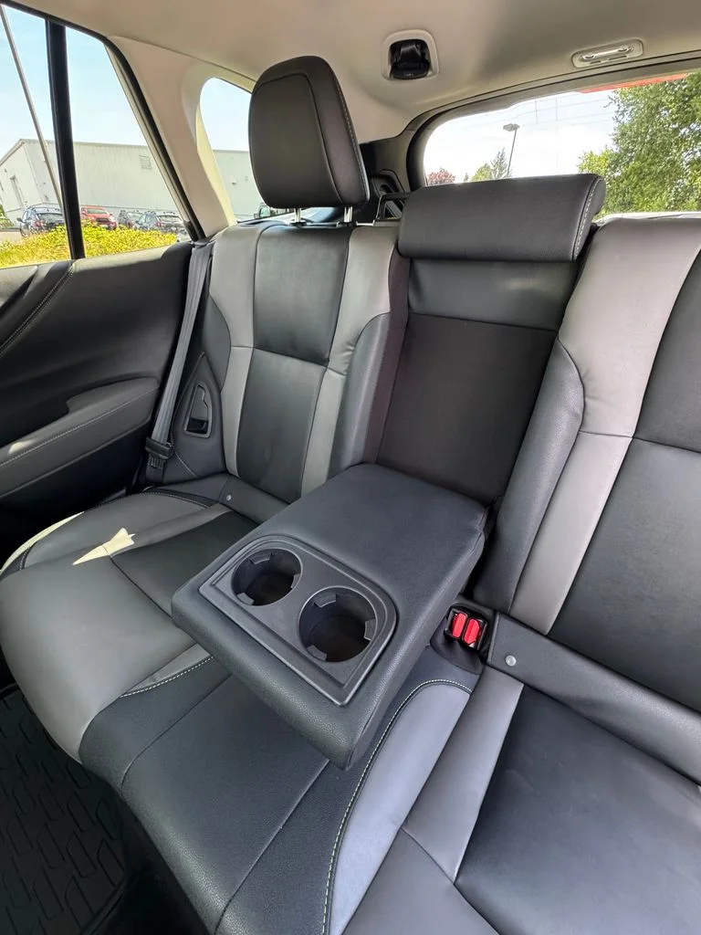 Used 2025 Crystal White Pearl Subaru Onyx Edition XT image 26