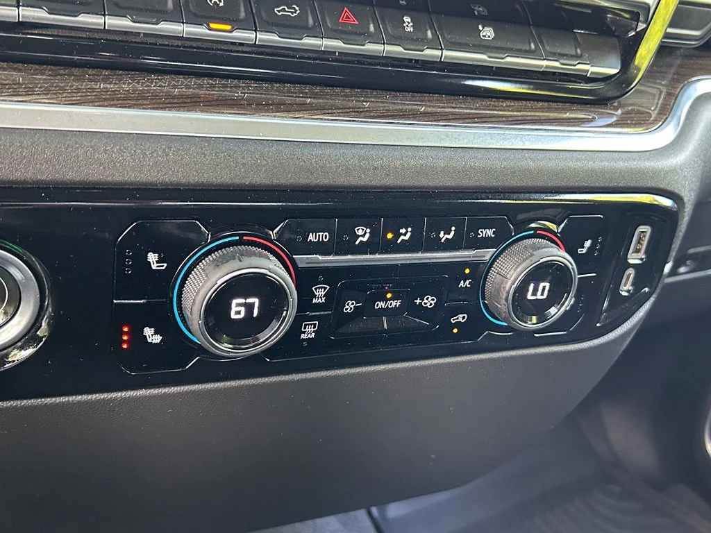 Used 2022 Glacier Blue Metallic Chevrolet LT image 24