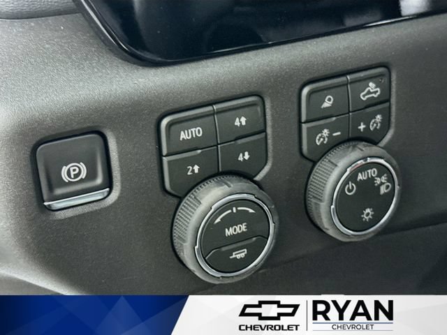 2026 Chevrolet Silverado 1500 LT - Photo 10