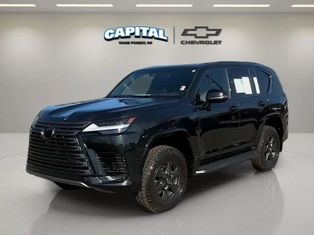 2025 Lexus LX 600 700h Overtrail's photo