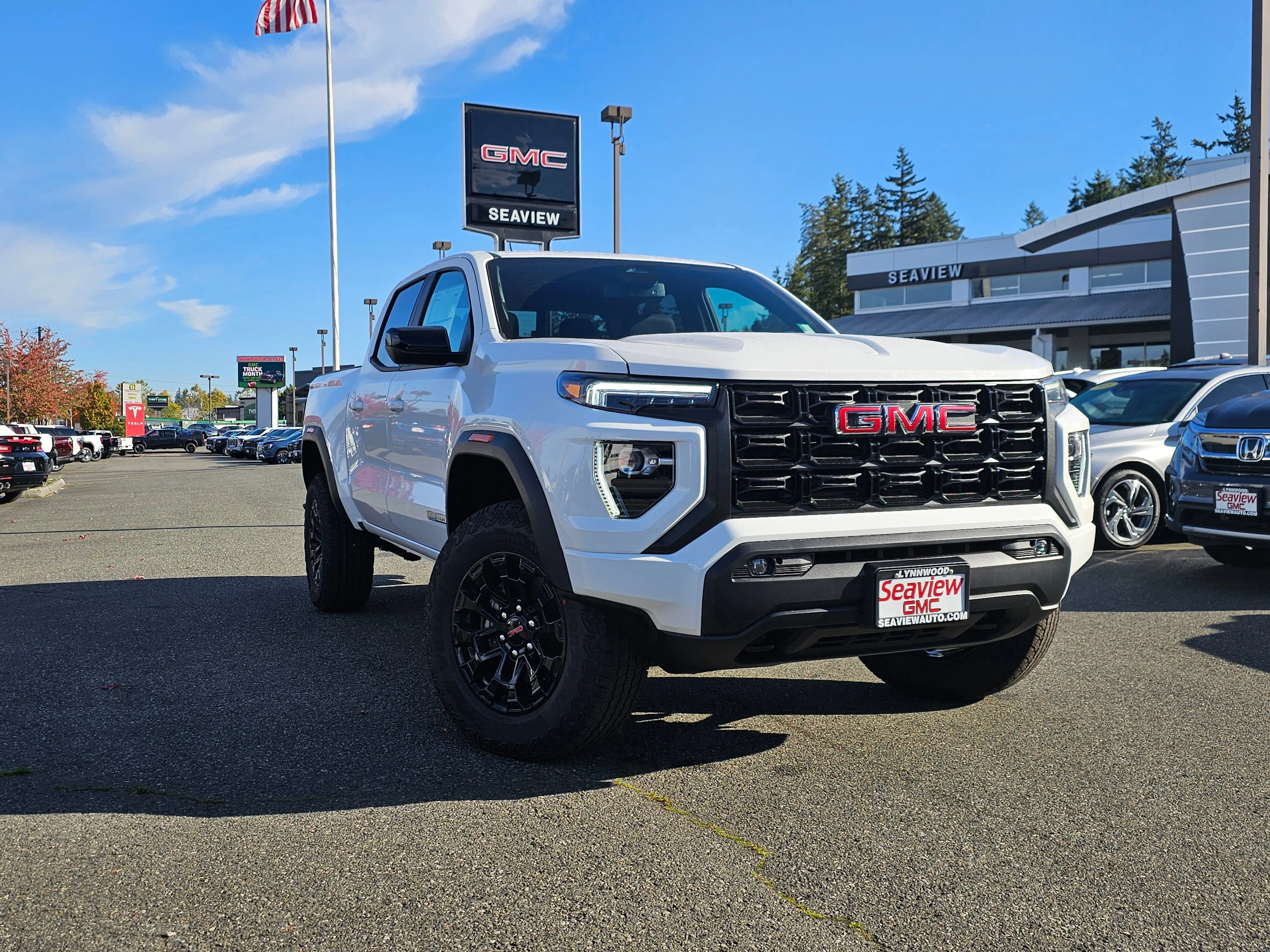 2026 GMC Canyon 4WD Elevation Crew Cab Short Box's photo