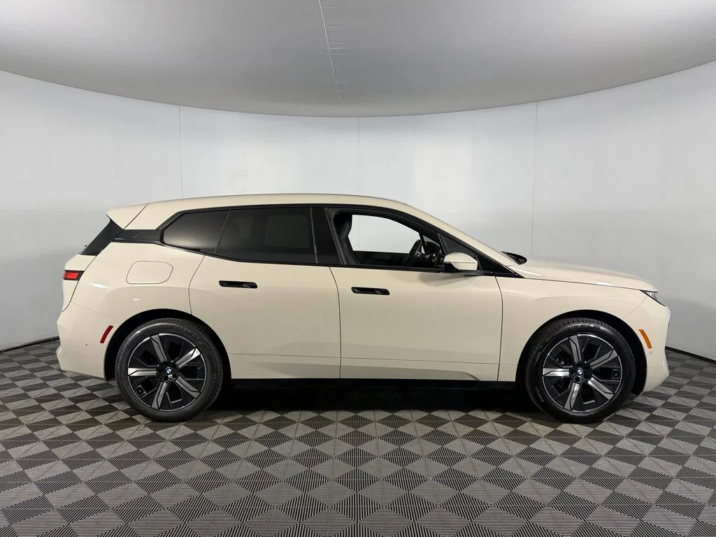 Certified Used 2026 Beige BMW xDrive45 image 5